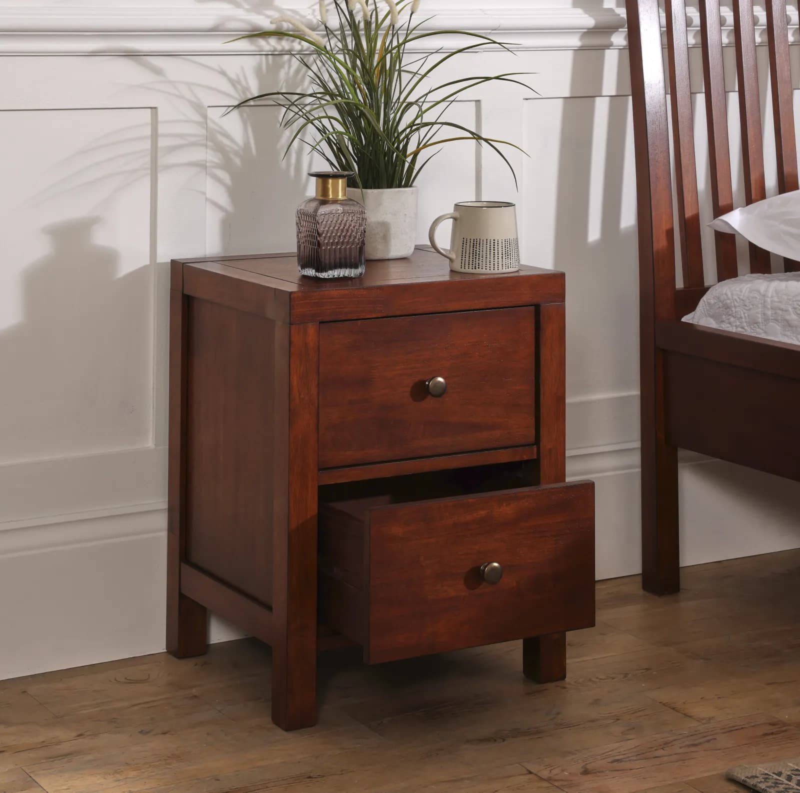 Java Bedside