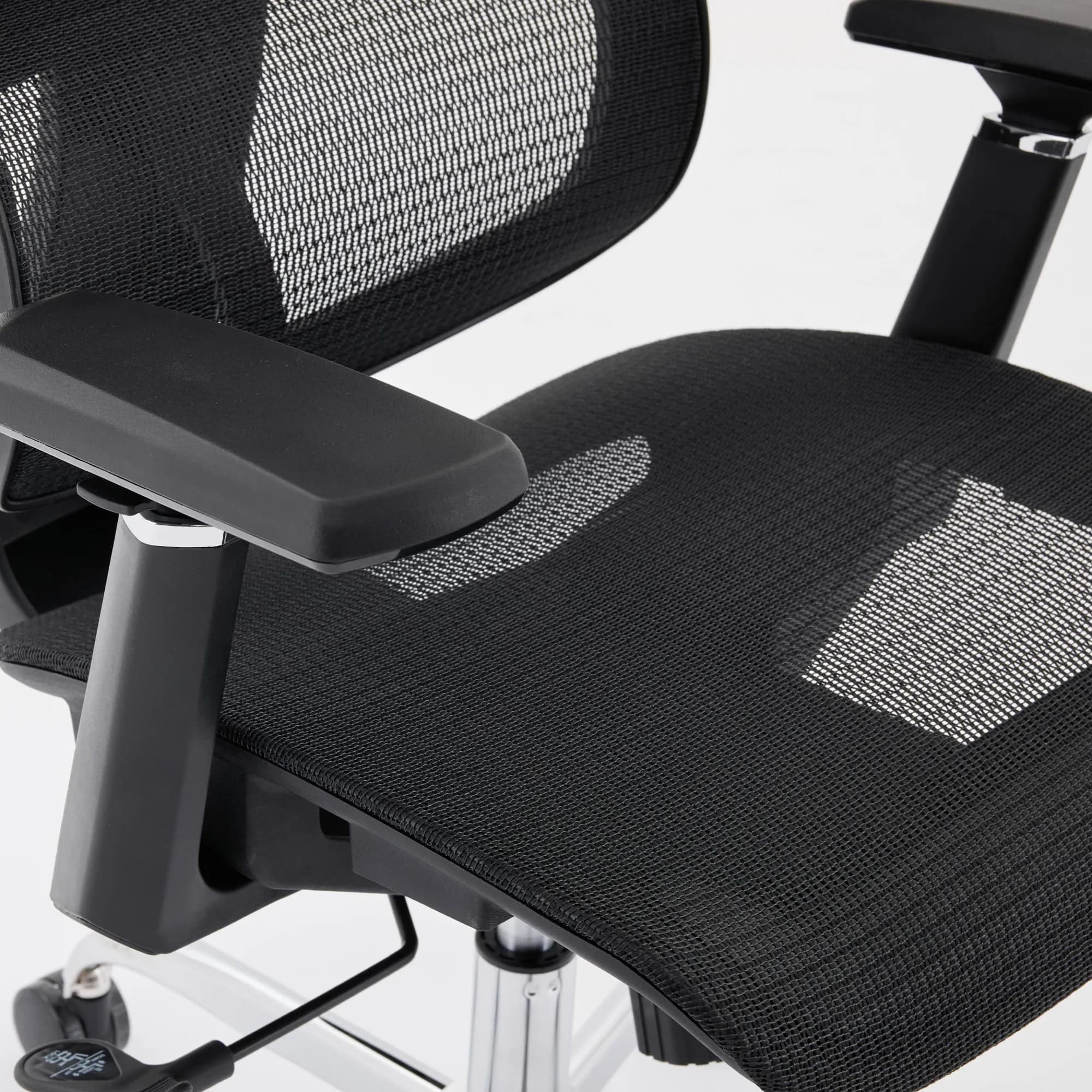 Elite Mesh Black Office Chair