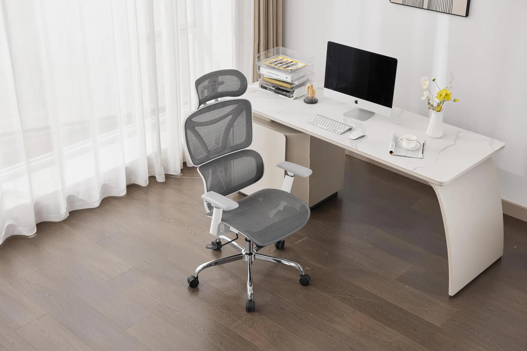 Elite Mesh Grey/White Office Chair